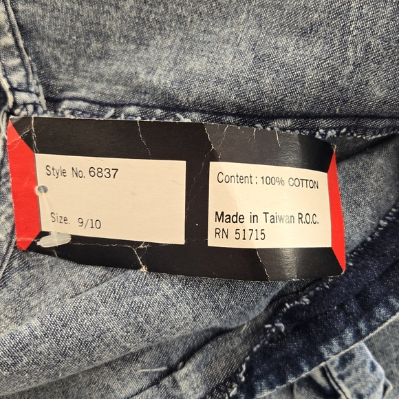 ADORABLE BOW DRESS, LIGHT WASH DENIM 💙 - Picture 15 of 16